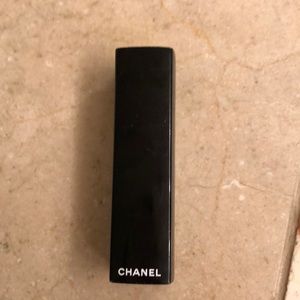 Chanel rouge allure lipstick